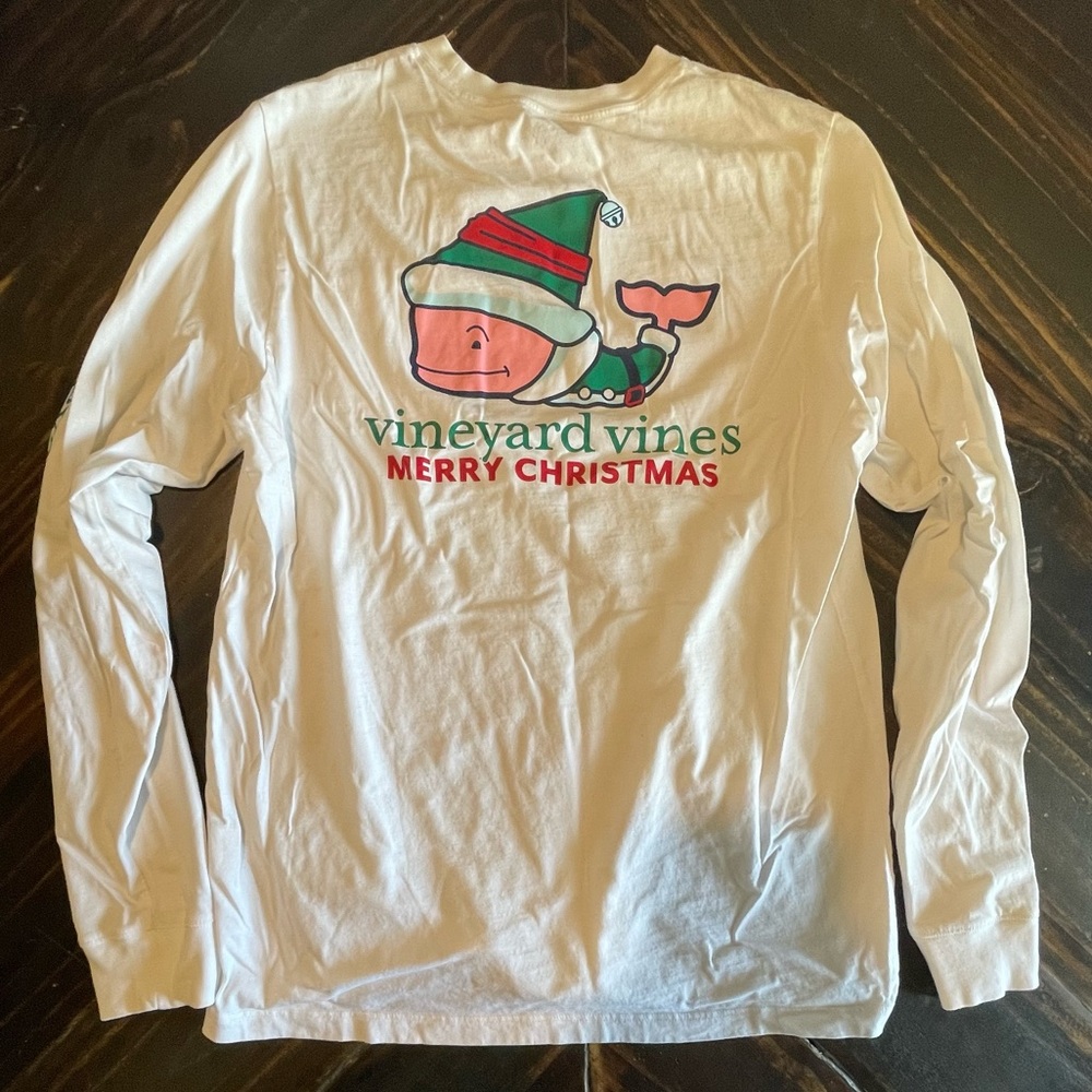 Long sleeve vineyard vines Christmas Tee